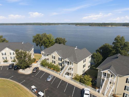 unit-2-684 Moon Bay Dr, Kuttawa, KY, 42055-6718 | Card Image