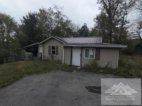 434 Summit St, Sophia, WV, 25304 | Card Image
