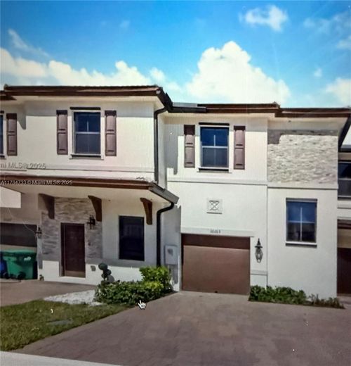 10226 Sw 231st Ln, Miami, FL, 33190-1995 | Card Image