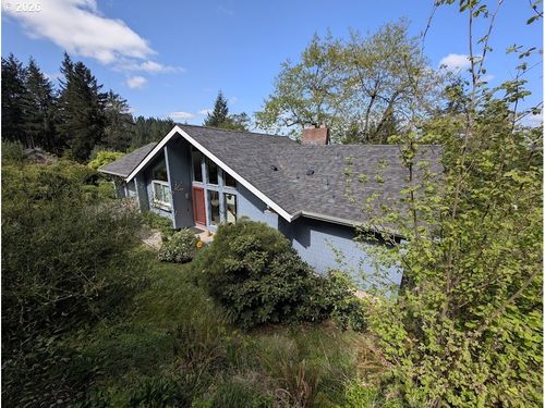 645 Startouch Dr, Eugene, OR, 97405-4921 | Card Image