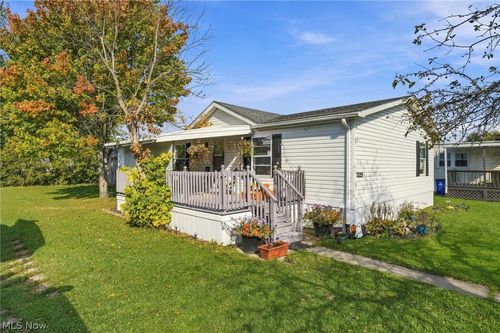 1525 Lancelot St, Streetsboro, OH, 44241-5043 | Card Image