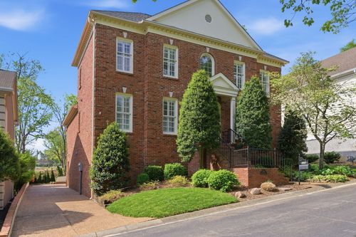 236 Burlington Pl, Nashville, TN, 37215-1858 | Card Image