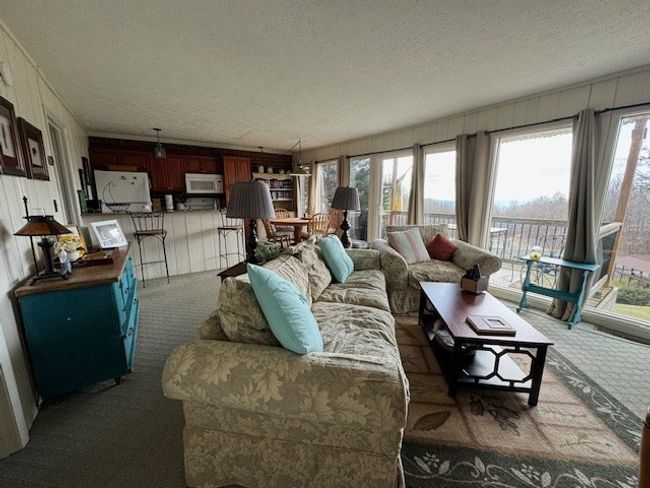 96 Doe Highlands Dr, Condo with 2 bedrooms, 2 bathrooms and null parking in Hillsville VA | Image 19