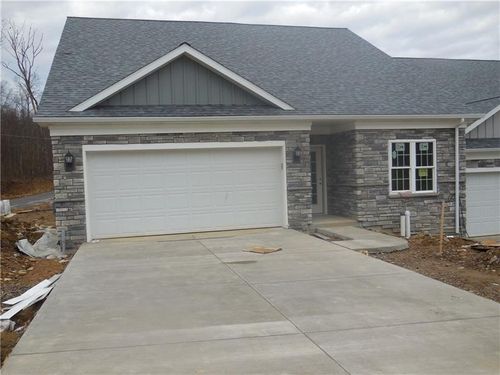 27-27 Pinehurst Pl, Beaver, PA, 15009-8578 | Card Image