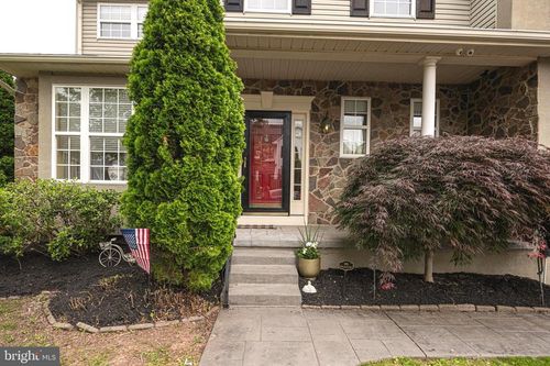 4105 Tranquility St, SCHWENKSVILLE, PA, 19473-2059 | Card Image