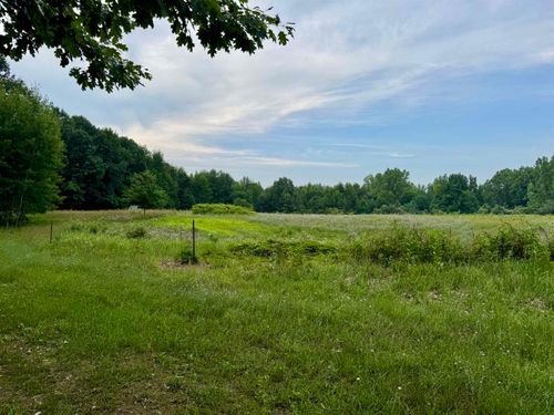 9510 N Lake Rd, Otter Lake, MI, 48464 | Card Image