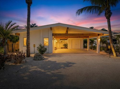 102 Tuna St, ANNA MARIA, FL, 34216 | Card Image