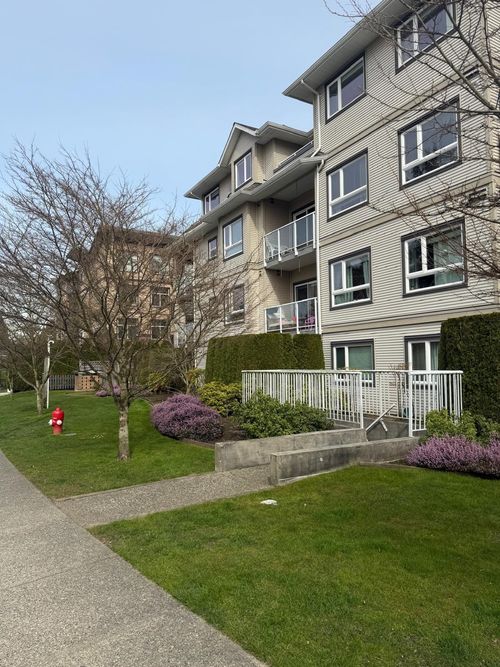 111-8142 120a St, Surrey, BC, V3W0N1 | Card Image