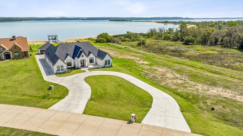 1804 Laguna Bay, Azle, TX, 76020-1250 | Card Image