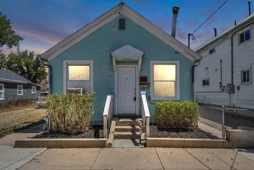 112 L St, Rock Springs, WY, 82901-5325 | Card Image
