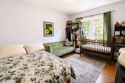 2-6201 N Oakley Ave, Chicago, IL, 60659-5900 | Card Image