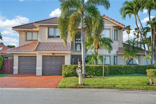 11501 Sw 9th Ct, Pembroke Pines, FL, 33025-4382 | Card Image