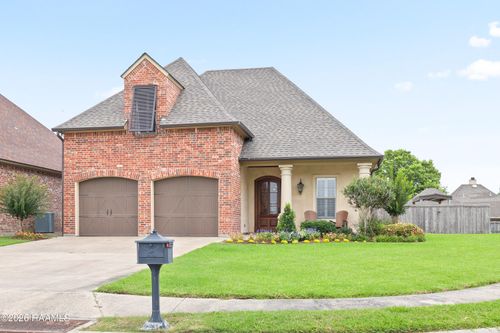 104 Rue Saint Barts, Youngsville, LA, 70592-5524 | Card Image