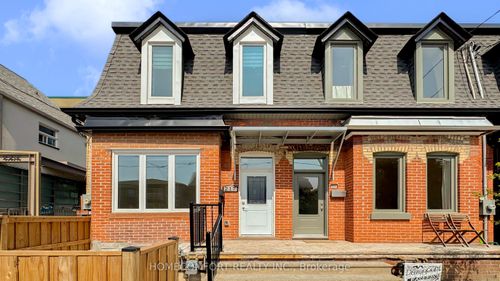 217 Osler St, Toronto, ON, M6N2Z2 | Card Image