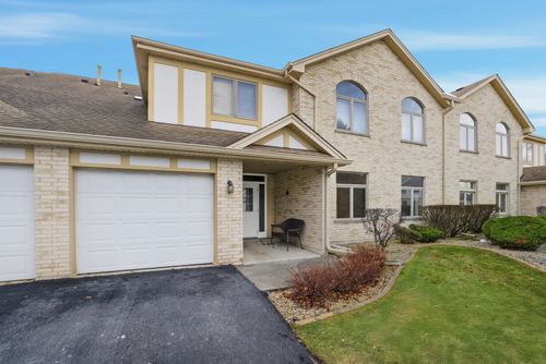 apt-2-6431 Pine Cone Dr, Tinley Park, IL, 60477-5060 | Card Image