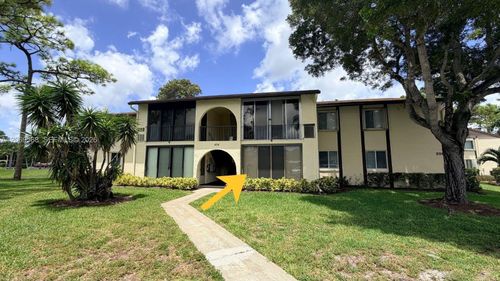 d-1-3561 Pine Tree Ct, Green Acres, FL, 33463 | Card Image
