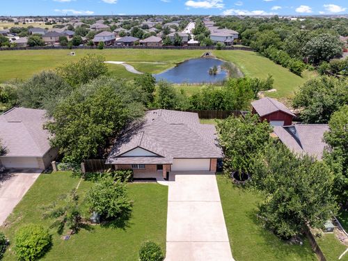 837 Eagles Way, Leander, TX, 78641-8702 | Card Image