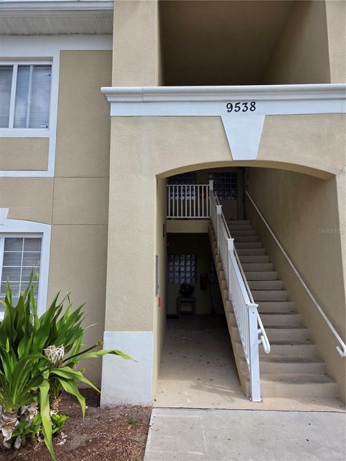 apt-101-9538 Newdale Way, RIVERVIEW, FL, 33578-4258 | Card Image