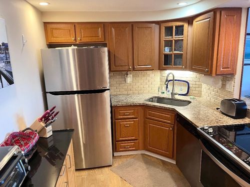 703-3200 Ne 36th St, Fort Lauderdale, FL, 33308-6753 | Card Image