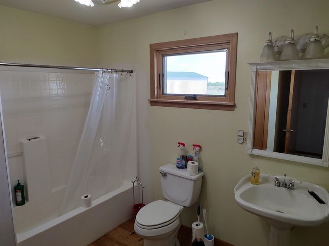 1425 Windmill Rd, House other with 2 bedrooms, 2 bathrooms and null parking in Delphos KS | Image 13