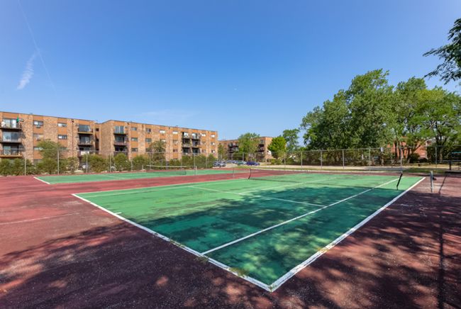 APT-412 - 8894 Knight Ave, Condo with 2 bedrooms, 2 bathrooms and 2 parking in Des Plaines IL | Image 17