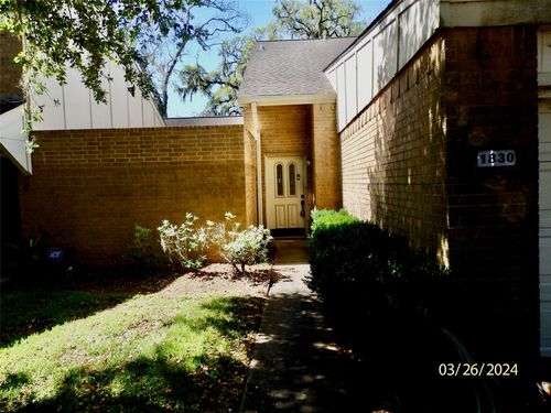 1830 Veranda Dr, West Columbia, TX, 77486-9636 | Card Image