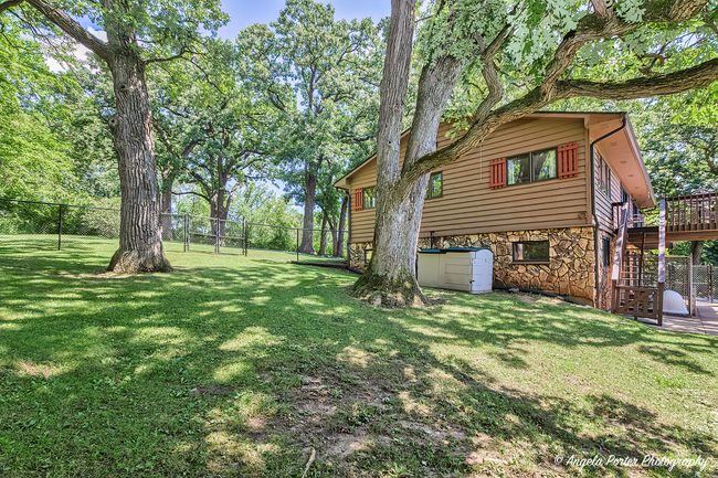 13703 Obrien Rd, House other with 3 bedrooms, 3 bathrooms and 2 parking in Hebron IL | Image 37