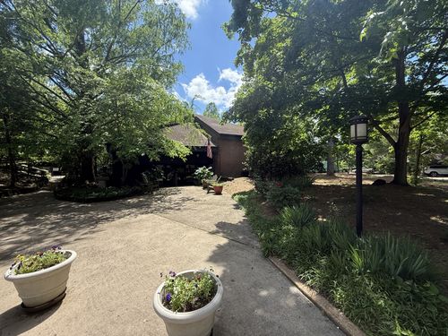 901 Holly Frst, Nashville, TN, 37221-2227 | Card Image