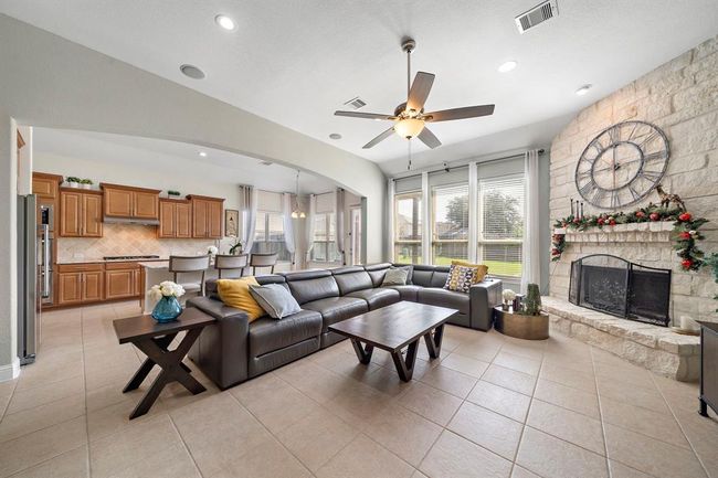 3822 Moreland Branch Ln, House other with 3 bedrooms, 2 bathrooms and 3 parking in Katy TX | Image 9