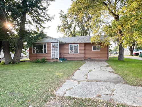 1020 4th Ave, Brewster, MN, 56119-1112 | Card Image