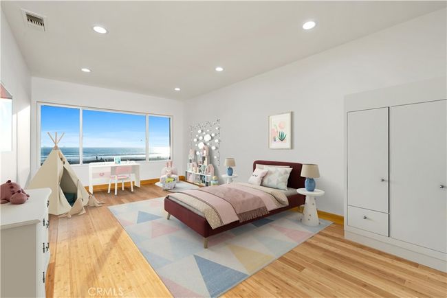 Secondary bedroom staged as a girls room! | Image 28