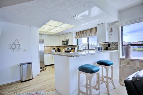 j1-4989 Casablanca Cir, Sebring, FL, 33870-1334 | Card Image