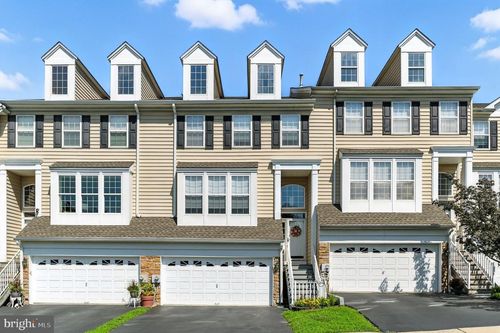 205 N Azalea Ct, Glen Mills, PA, 19342-1046 | Card Image