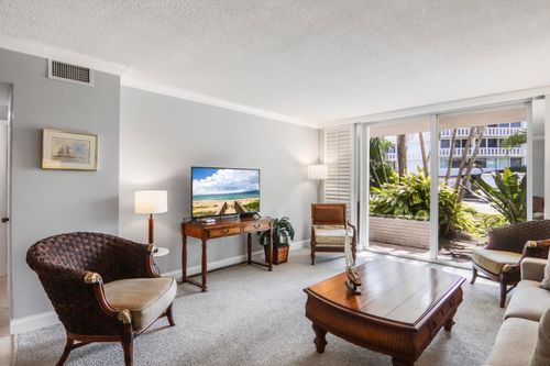 101-139 Sunrise Ave, Palm Beach, FL, 33480-3962 | Card Image