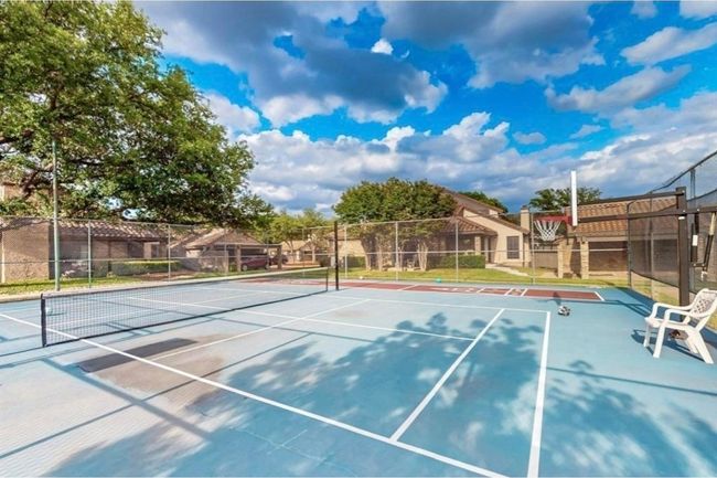 View of tennis court | Image 20