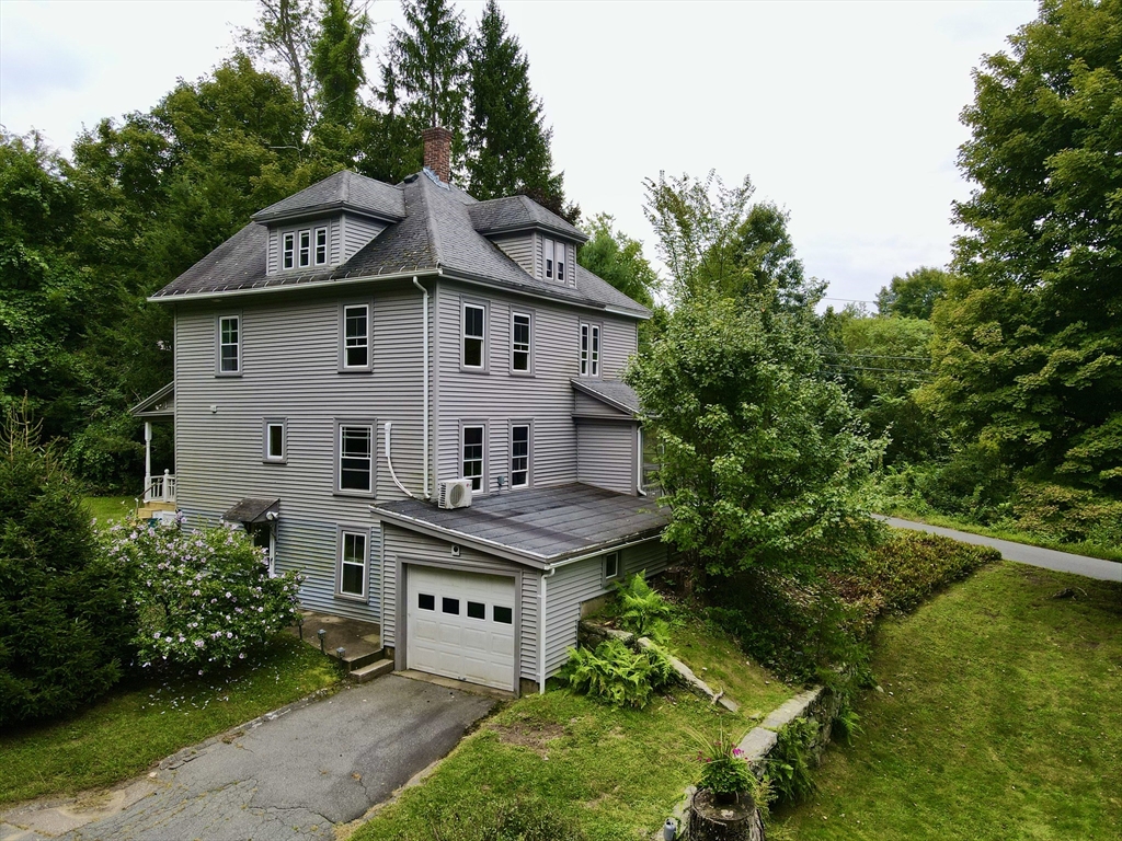 Carpenter Rd, Monson, MA 01057