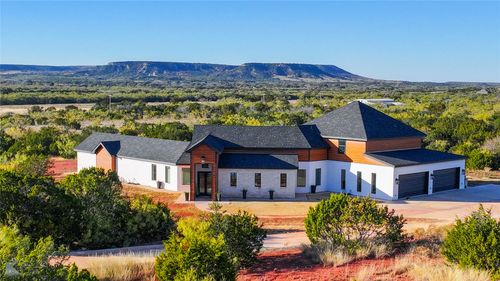 402 Ranch Rd, Buffalo Gap, TX, 79508-1111 | Card Image