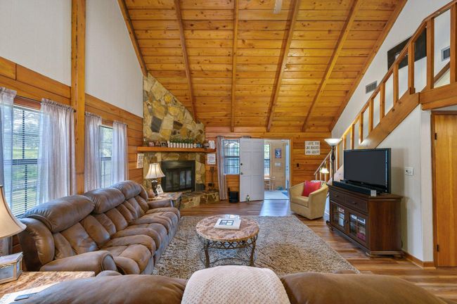 19-web-or-mls-4869 Retta Ln-13 | Image 17