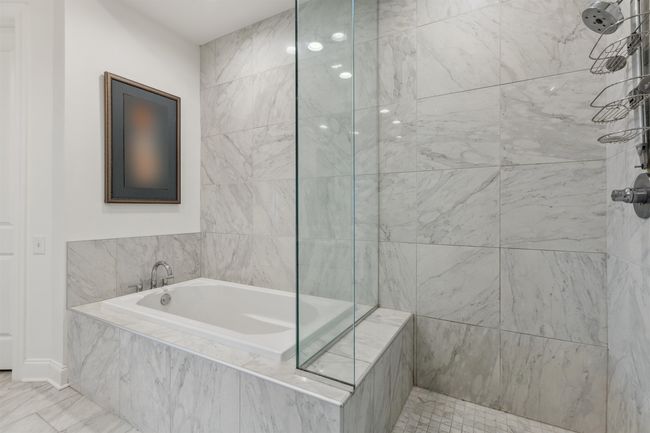 APT-1403 - 717 S Riverside Dr, Condo with 2 bedrooms, 2 bathrooms and null parking in Memphis TN | Image 17
