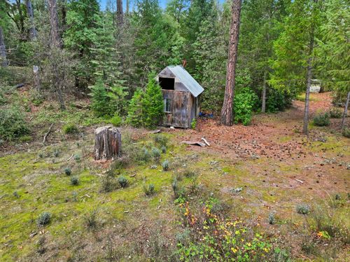 12050 Buckeye Rd, Nevada City, CA, 95959-9547 | Card Image