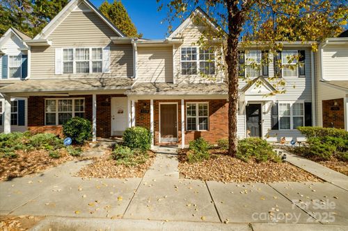 3003-5213 Ficus Tree Ln, Charlotte, NC, 28215-4385 | Card Image