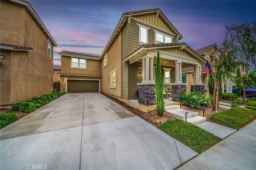 2561 E Wren Way, Ontario, CA, 91761-8586 | Card Image