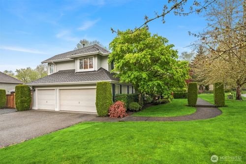 27706 Manion Way Ne, Duvall, WA, 98019-8558 | Card Image