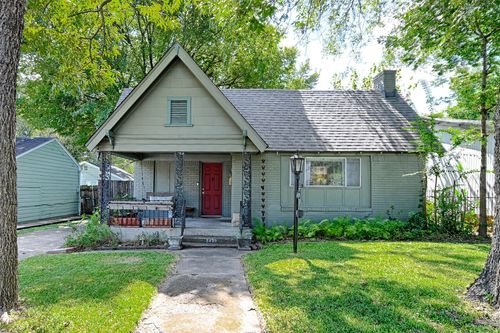 2438 Sharon St, Dallas, TX, 75211-5441 | Card Image