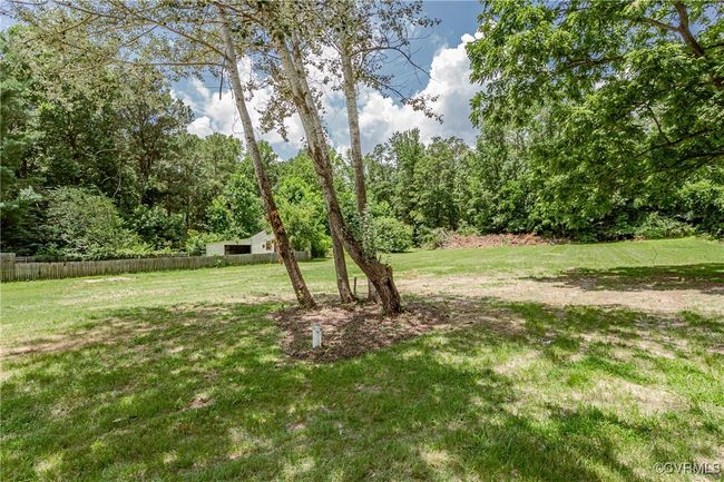 Rear Yard; 4" Bore Deep Well | Image 10