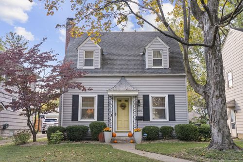 895 Grandon Ave, Bexley, OH, 43209-2529 | Card Image