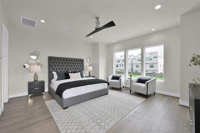 B - 2808 Cary St, House other with 3 bedrooms, 4 bathrooms and null parking in Houston TX | Image 17