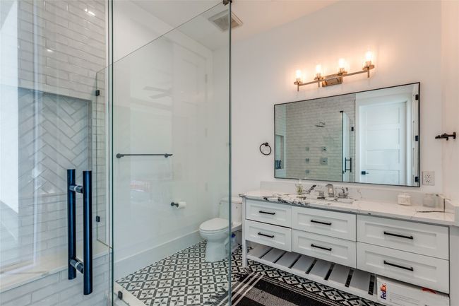 116 Mesones, House other with 5 bedrooms, 6 bathrooms and 6 parking in Florence TX | Image 30