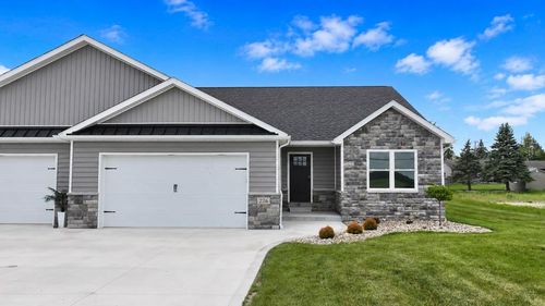 226 W Main St, Shelby, OH, 44875-1449 | Card Image