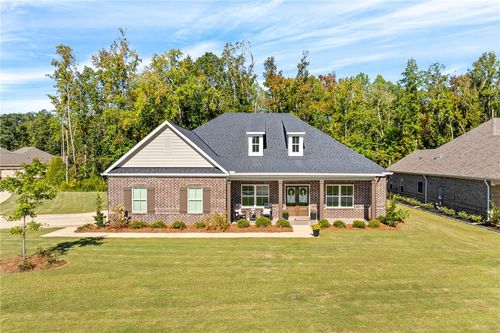 1468 Bramble Ln, OPELIKA, AL, 36801-8031 | Card Image